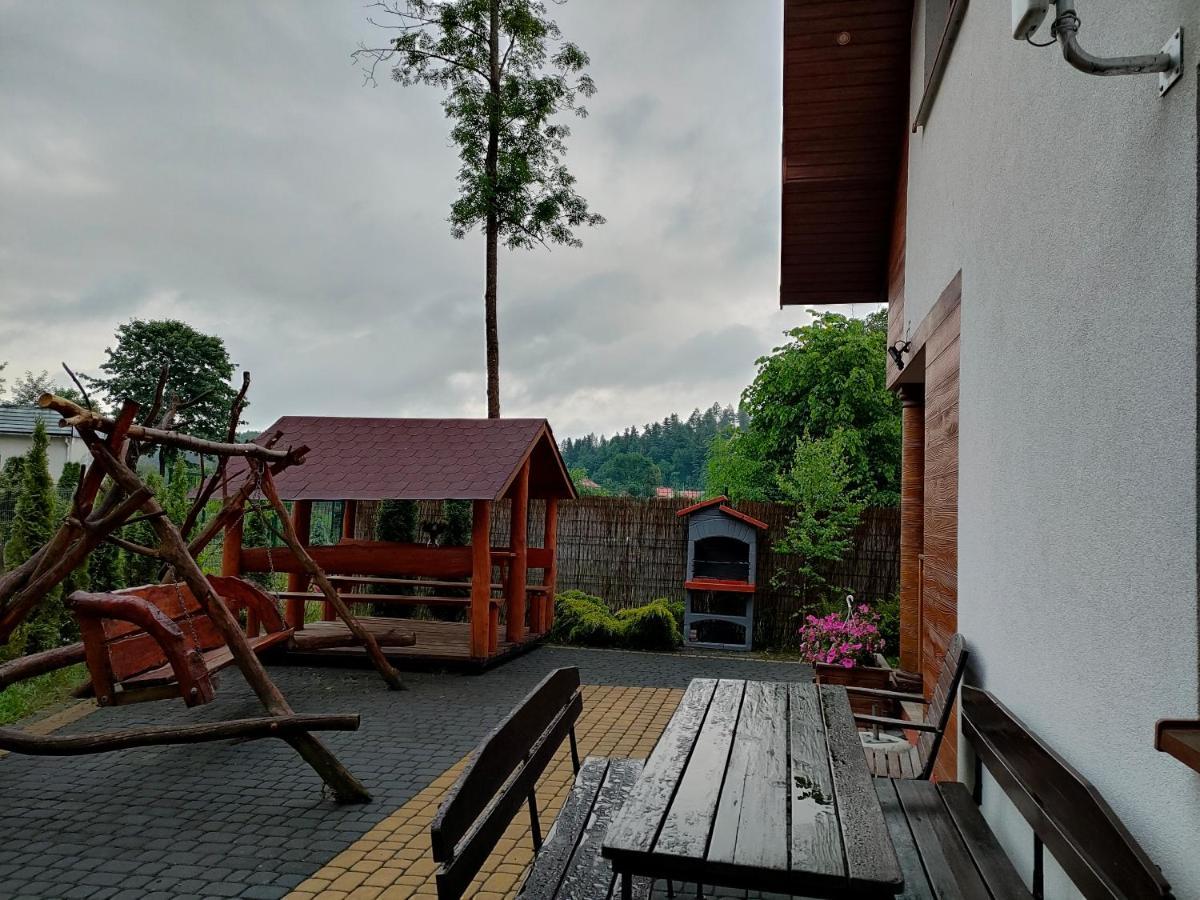 Domki i Pokoje u Borsa Lesko Exteriér fotografie